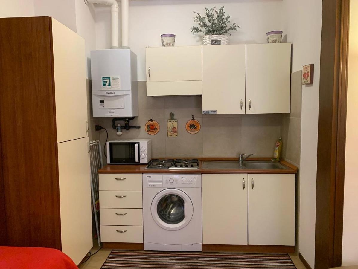 Appartamento Affitti Brevi Verona Colors/G.B. Rossi Friendly ภายนอก รูปภาพ