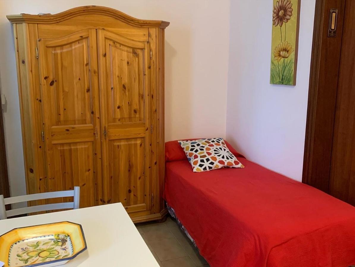 Appartamento Affitti Brevi Verona Colors/G.B. Rossi Friendly ภายนอก รูปภาพ